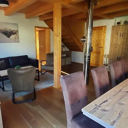 Mur-chalet St Michael